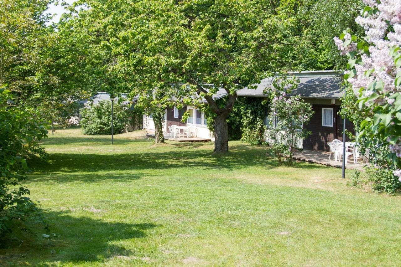 Waldschloss Parow 코세로우 외부 사진